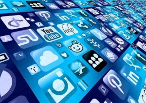Menggunakan Media Sosial Untuk Promosi Blog Bisa Jadi Jebakan Batman